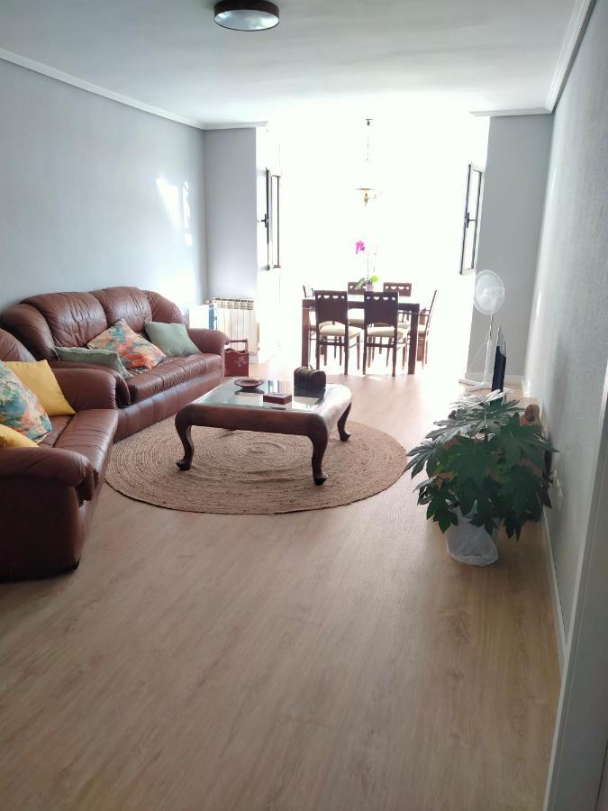 Gran Familia Apartment